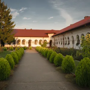 Excursie 1 zi - Pelerinaj in Inima Prahovei - 08.11.2026