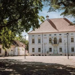 Excursie 2 zile - Castelul Rhedey - Lacurile Bezid - Lacul Sf. Ana - Muzeul Papusilor - 12.06/ 13.06.2027